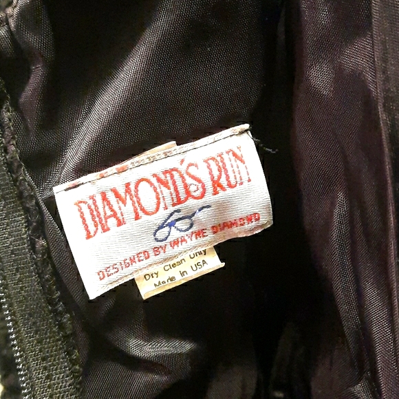 Diamond's Run Vintage 90's formal dress. - Picture 8 of 12